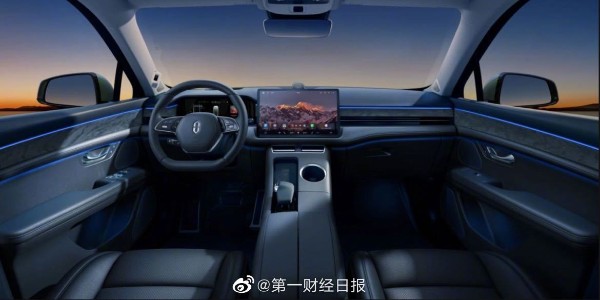 华为不造车的商业逻辑：站在微笑曲线高端为车企助攻（2）