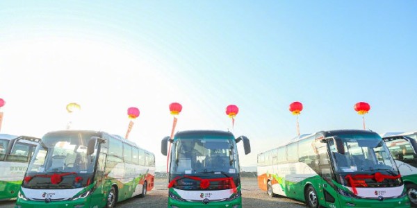 他们在另一个赛场上夺冠，“氢”车上阵助绿色冬奥！