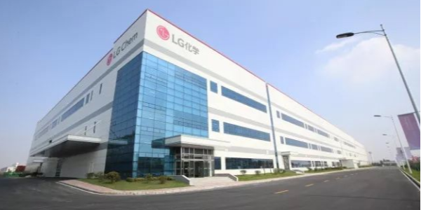 特斯拉国产电池花落 LG 化学？